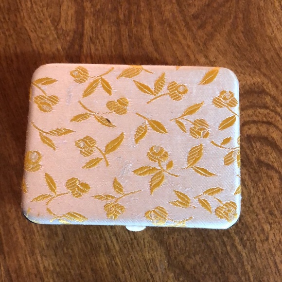 Set of (8) Vintage Pins - Picture 13 of 13